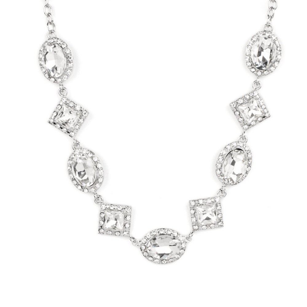 Paparazzi Silver Necklace Dazzling Jewelry Diamond of the Season White